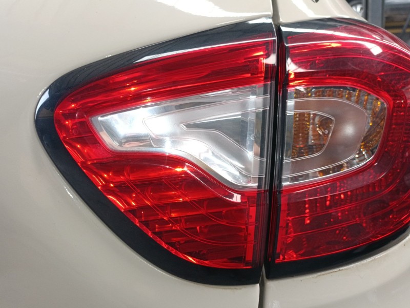 Recambio de piloto trasero derecho porton para renault captur i (j5_, h5_) 1.5 dci 90 referencia OEM IAM   