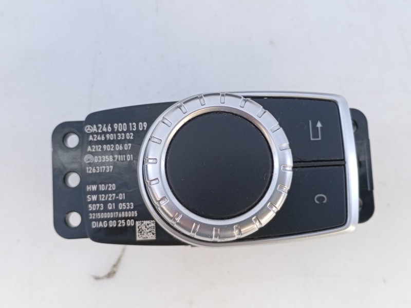 Recambio de sistema navegacion gps para mercedes-benz clase gla (w156) cross activity referencia OEM IAM A2469000616 A2469001206