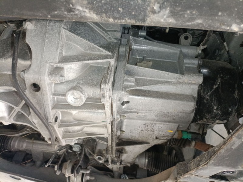 Recambio de caja cambios para renault captur i (j5_, h5_) 1.5 dci 90 referencia OEM IAM JR5332  