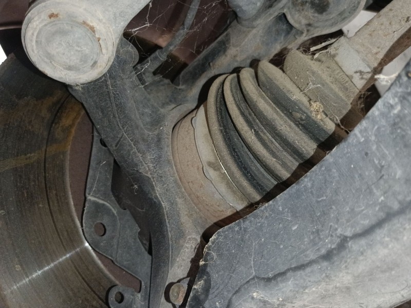 Recambio de mangueta delantera izquierda para renault captur i (j5_, h5_) 1.5 dci 90 referencia OEM IAM   