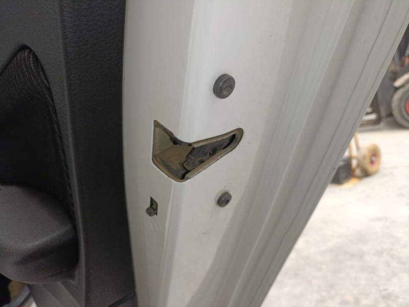 Recambio de cerradura puerta trasera derecha para bmw 1 (f20) 116 d referencia OEM IAM   