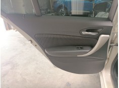 Recambio de guarnecido puerta trasera izquierda para bmw 1 (f20) 116 d referencia OEM IAM   