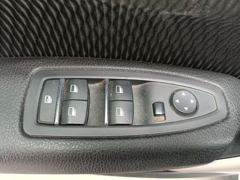 Recambio de mando elevalunas delantero izquierdo para bmw 1 (f20) 116 d referencia OEM IAM   
