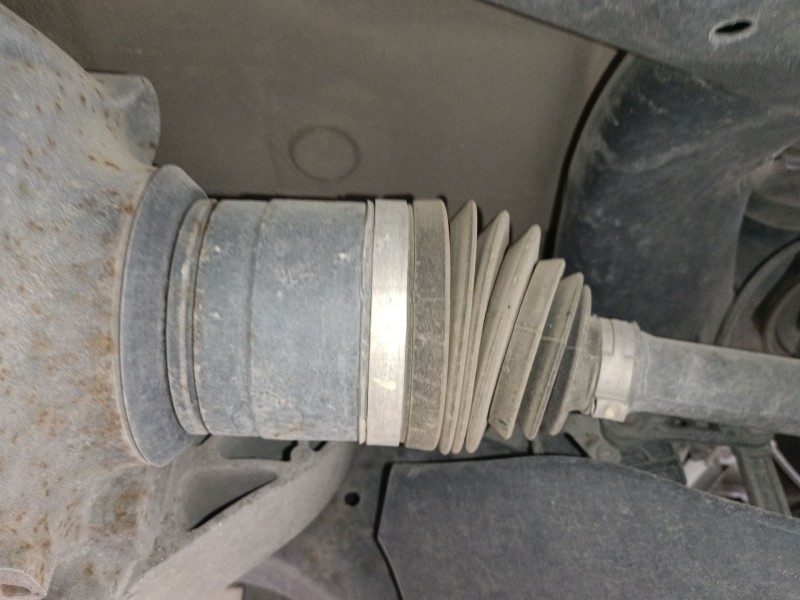 Recambio de transmision trasera izquierda para bmw 1 (f20) 116 d referencia OEM IAM   
