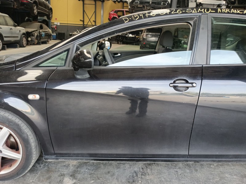 Recambio de puerta delantera izquierda para seat leon (1p1) 1.9 tdi referencia OEM IAM   