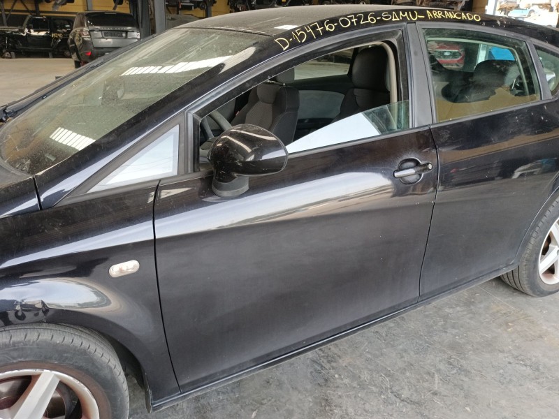 Recambio de puerta delantera izquierda para seat leon (1p1) 1.9 tdi referencia OEM IAM   