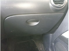 Recambio de guantera para seat leon (1p1) 1.9 tdi referencia OEM IAM   