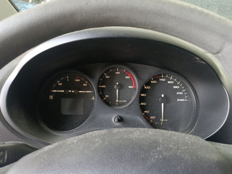 Recambio de cuadro instrumentos para seat leon (1p1) 1.9 tdi referencia OEM IAM   