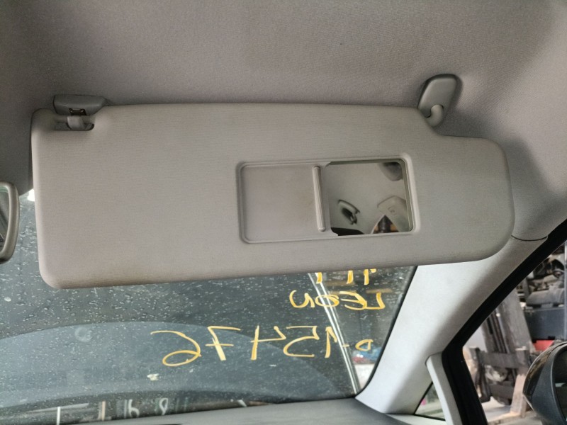 Recambio de parasol derecho para seat leon (1p1) 1.9 tdi referencia OEM IAM   