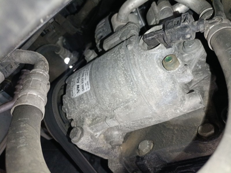 Recambio de compresor aire acondicionado para seat leon (1p1) 1.9 tdi referencia OEM IAM 5N0820803A  