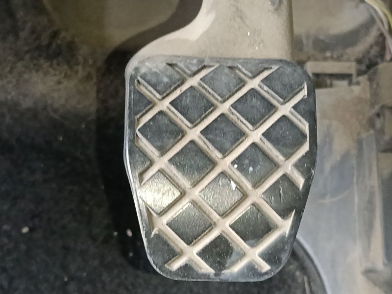Recambio de pedal freno para seat leon (1p1) 1.9 tdi referencia OEM IAM   