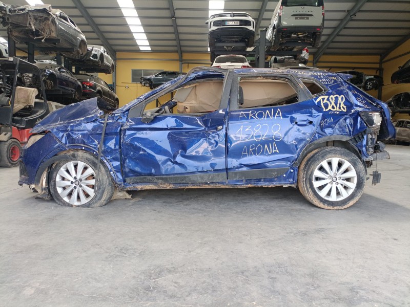 seat arona (kj7, kjp) del año 2020