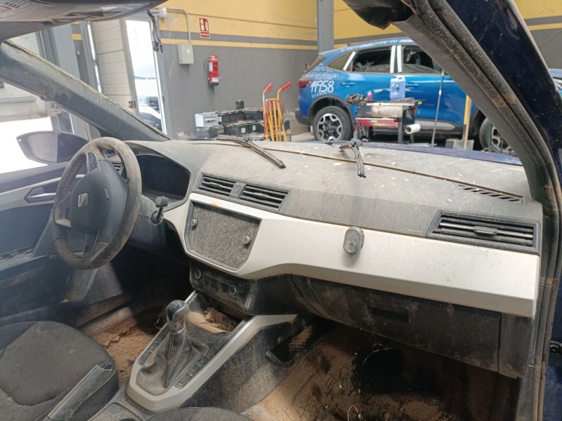 seat arona (kj7, kjp) del año 2020