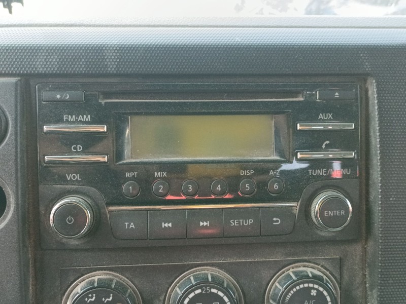Recambio de sistema audio / radio cd para renault trucks referencia OEM IAM   