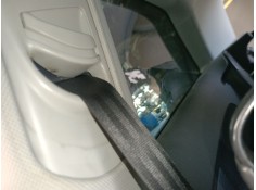 CINTURON SEGURIDAD DELANTERO DERECHO 