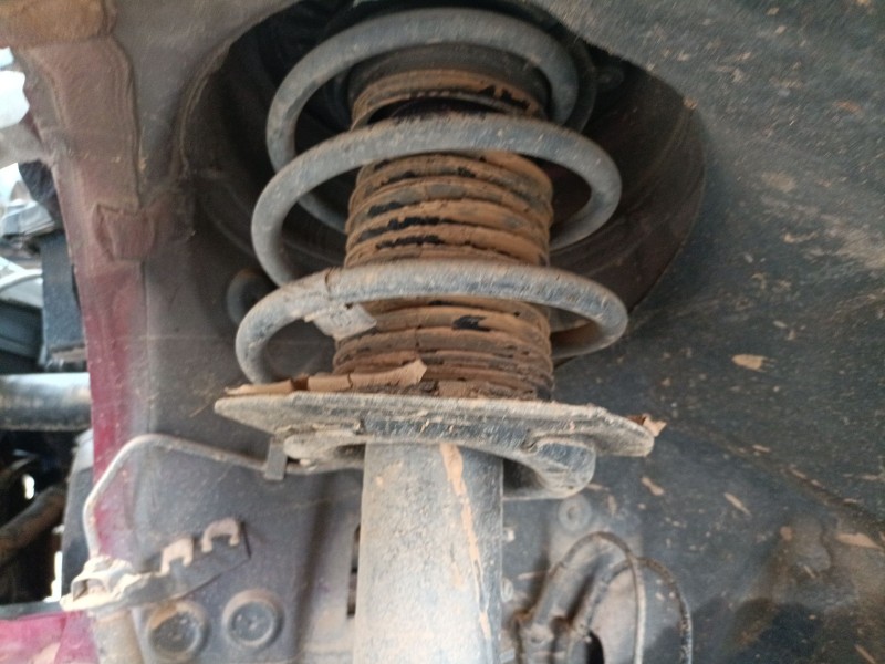 Recambio de amortiguador delantero izquierdo para bmw 1 (f20) 116 d referencia OEM IAM   