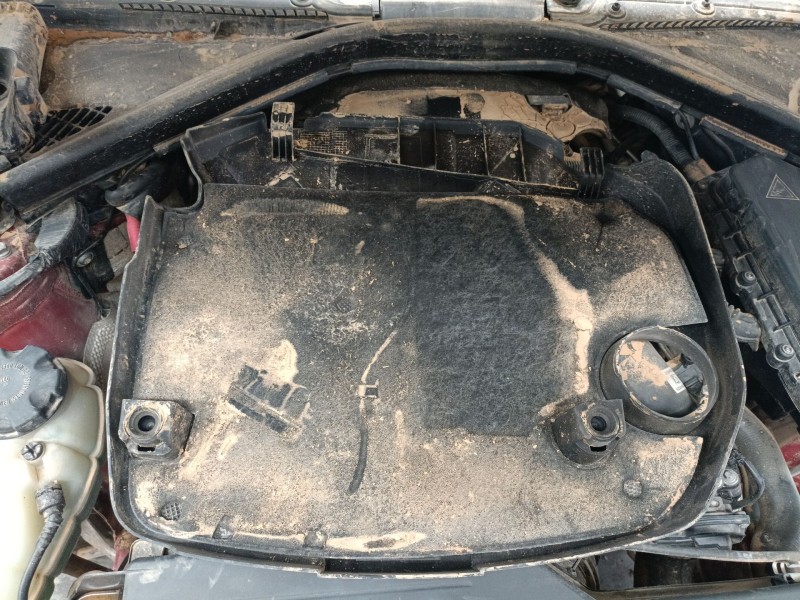 Recambio de tapa motor para bmw 1 (f20) 116 d referencia OEM IAM   