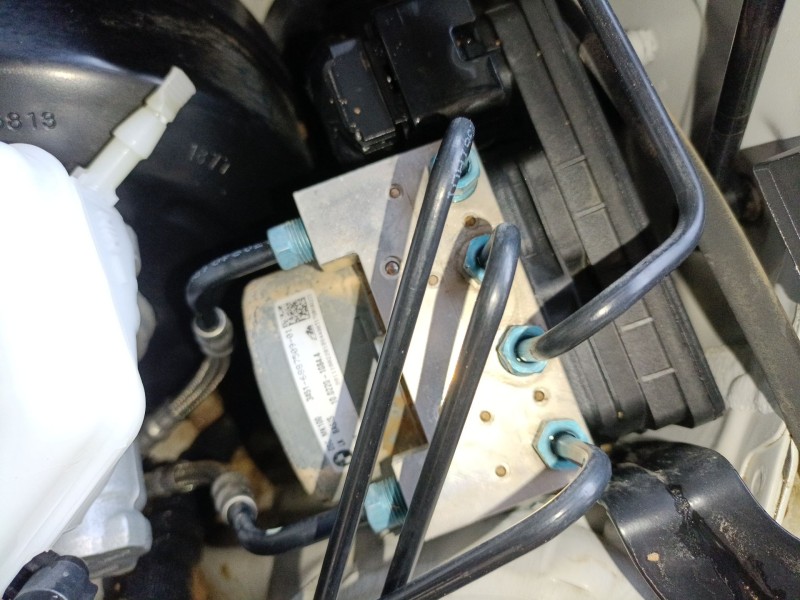 Recambio de abs para bmw 1 (f20) 118 d referencia OEM IAM 6887509  