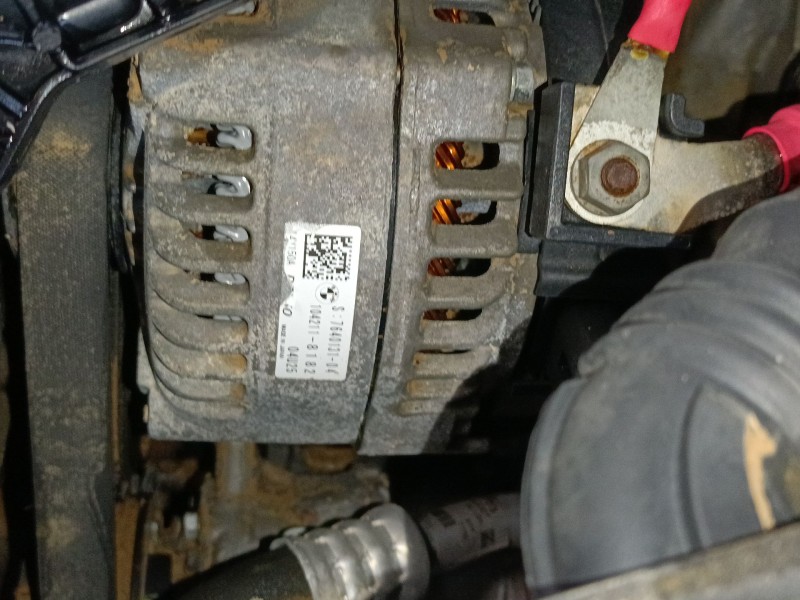 Recambio de alternador para bmw 1 (f20) 118 d referencia OEM IAM 7640131  