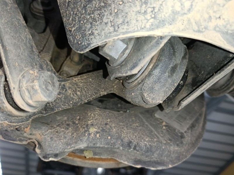 Recambio de mangueta trasera derecha para bmw 1 (f20) 118 d referencia OEM IAM   
