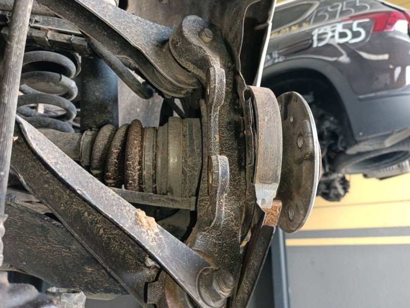 Recambio de mangueta trasera izquierda para bmw 1 (f20) 118 d referencia OEM IAM   