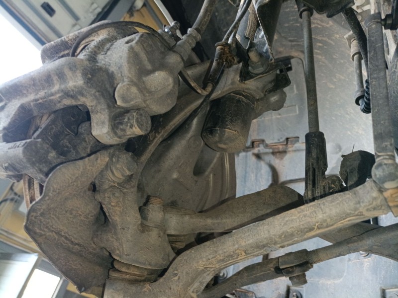 Recambio de mangueta delantera izquierda para bmw 1 (f20) 118 d referencia OEM IAM   