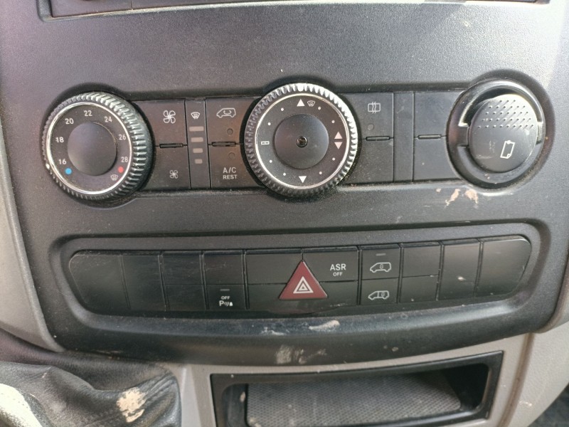 Recambio de mando calefaccion / aire acondicionado para volkswagen crafter 30-50 furgoneta (2e_) 2.0 tdi referencia OEM IAM   