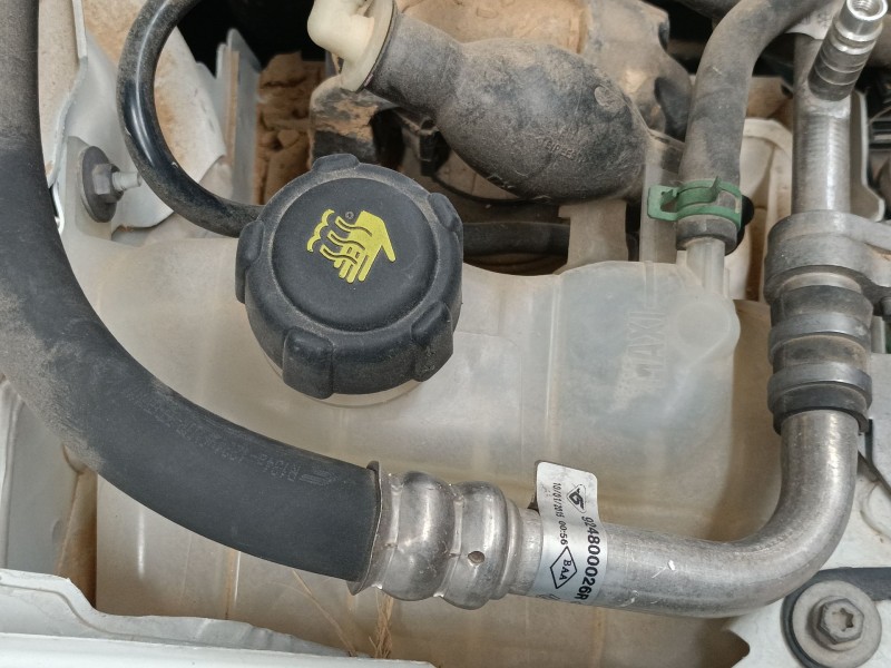 Recambio de deposito expansion para renault megane iii grandtour (kz0/1) 1.5 dci (kz09, kz0d, kz1g, kz29, kz14, kz1w, kz10, kz1f