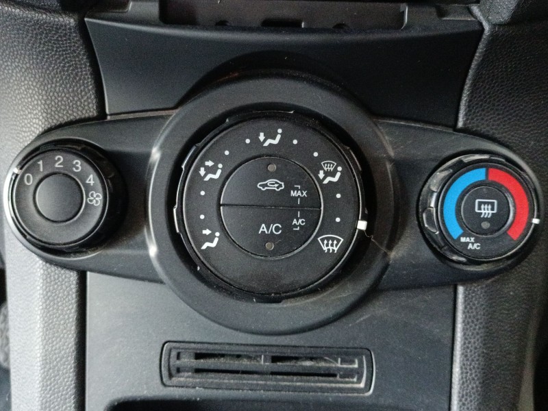 Recambio de mando calefaccion / aire acondicionado para ford fiesta vi (cb1, ccn) 1.25 referencia OEM IAM   