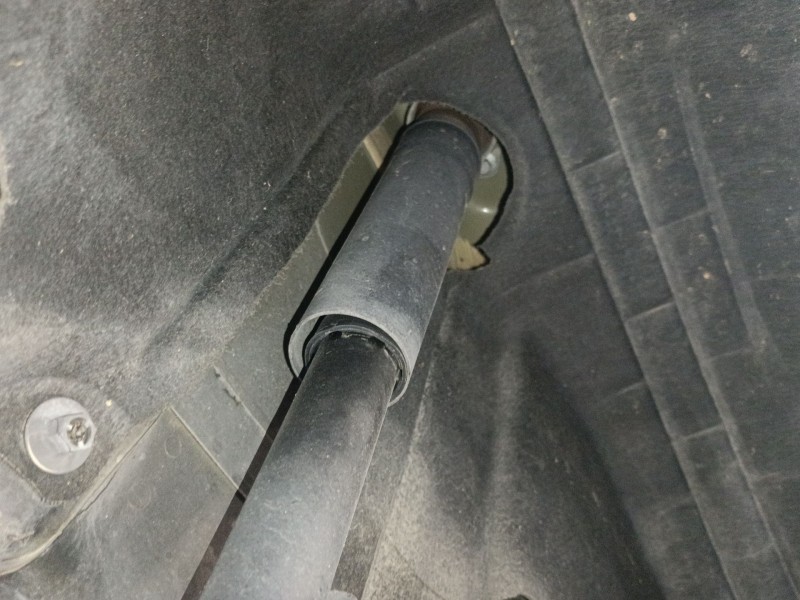 Recambio de amortiguador trasero derecho para ford fiesta vi (cb1, ccn) 1.25 referencia OEM IAM   