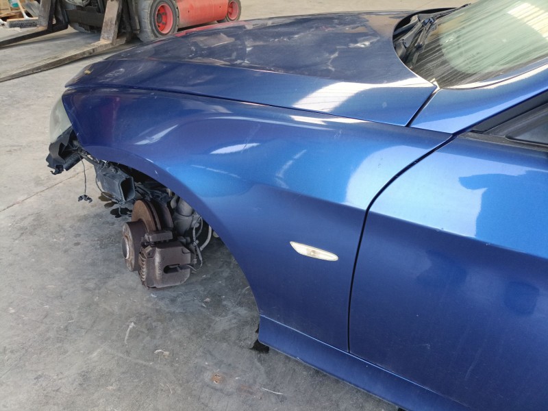 Recambio de aleta delantera izquierda para bmw 3 (e90) 320 d referencia OEM IAM   