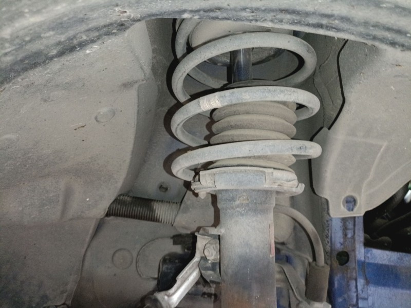 Recambio de amortiguador delantero derecho para bmw 3 (e90) 320 d referencia OEM IAM   
