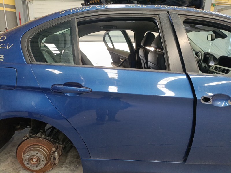 Recambio de puerta trasera derecha para bmw 3 (e90) 320 d referencia OEM IAM   