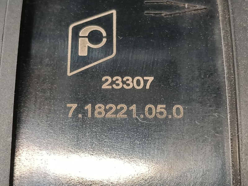 Recambio de caudalimetro para bmw 3 (e90) 320 d referencia OEM IAM 718221050  