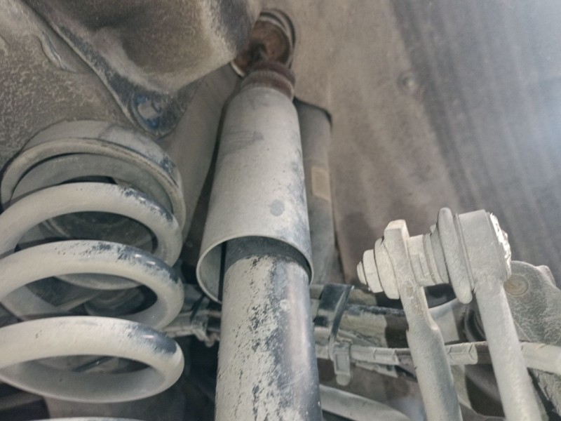 Recambio de amortiguador trasero derecho para bmw 3 (e90) 320 d referencia OEM IAM   