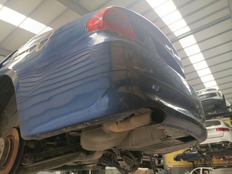Recambio de paragolpes trasero para bmw 3 (e90) 320 d referencia OEM IAM   