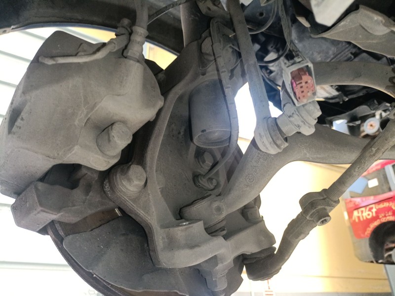 Recambio de mangueta delantera izquierda para bmw 3 (e90) 320 d referencia OEM IAM   