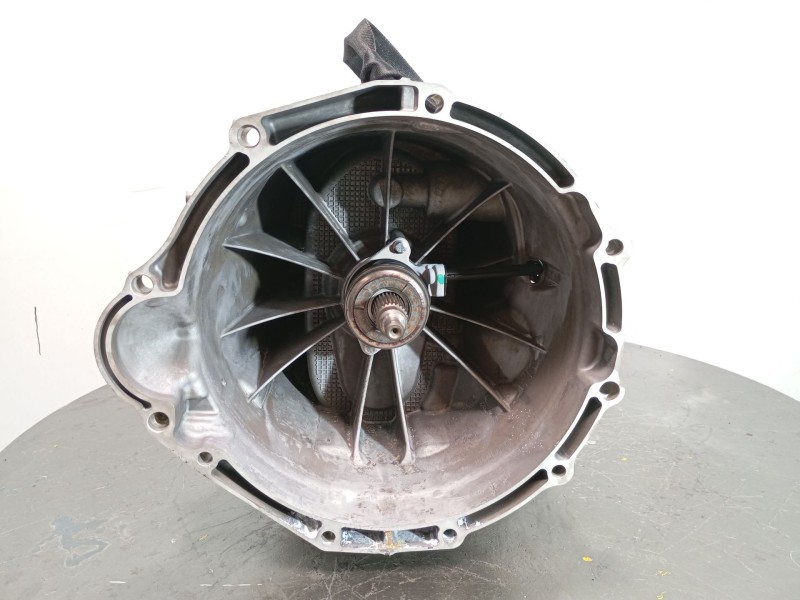 Recambio de caja cambios para volkswagen crafter caja/chasis (sz_) 2.0 tdi rwd referencia OEM IAM Z04  