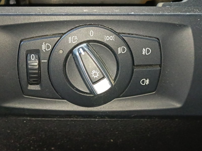 Recambio de mando luces para bmw 3 (e90) 318 i referencia OEM IAM   