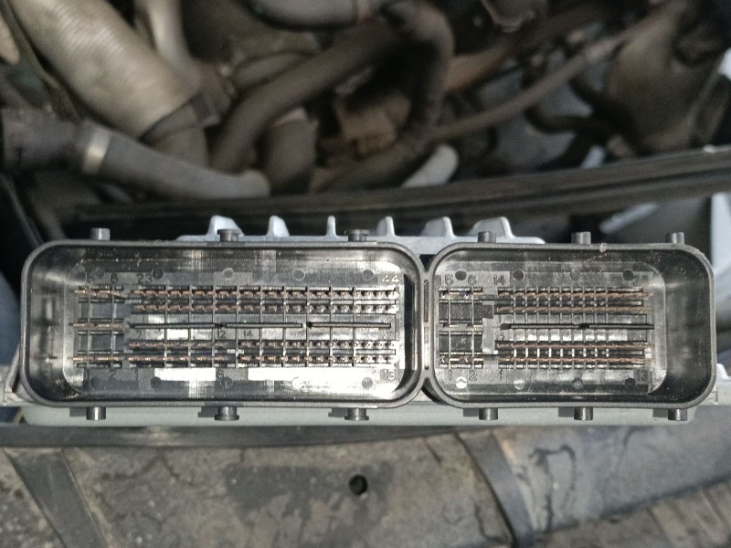 Recambio de centralita motor uce para bmw 3 (e90) 318 i referencia OEM IAM 7599881 5WK93729 