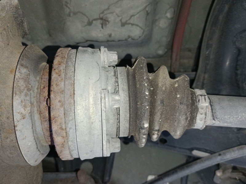 Recambio de transmision trasera derecha para bmw 3 (e90) 318 i referencia OEM IAM   