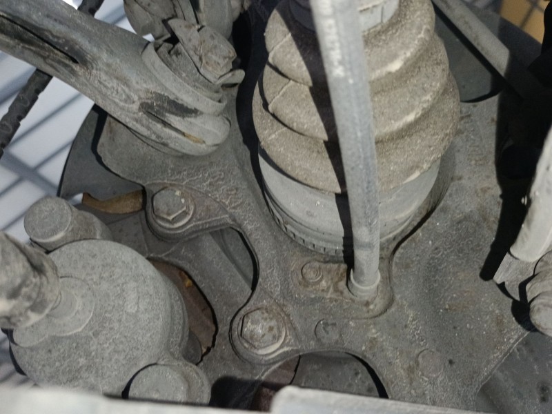 Recambio de mangueta trasera derecha para bmw 3 (e90) 318 i referencia OEM IAM   