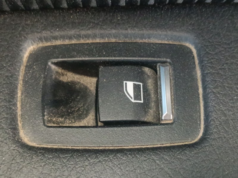 Recambio de mando elevalunas trasero derecho para bmw 3 (f30, f80) 318 i referencia OEM IAM   