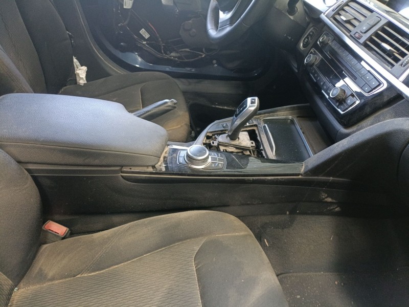 Recambio de consola central para bmw 3 (f30, f80) 318 i referencia OEM IAM   