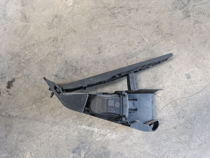 Recambio de pedal acelerador para bmw 3 (f30, f80) 318 i referencia OEM IAM 6853175 6P 01043533 