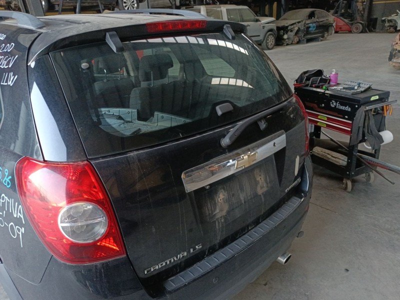 Recambio de porton trasero para chevrolet captiva (c100, c140) 2.0 d referencia OEM IAM   