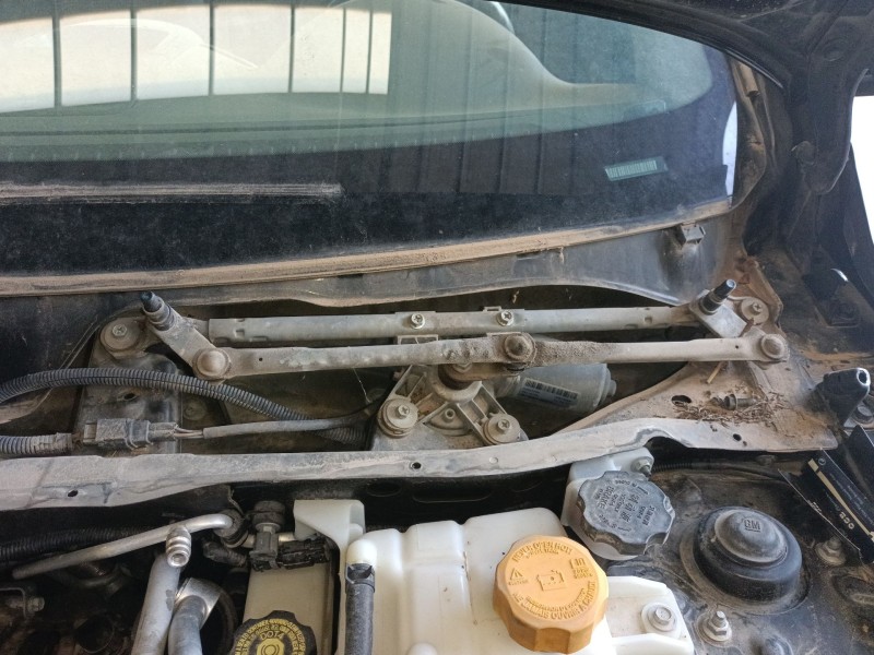 Recambio de motor limpia delantero para chevrolet captiva (c100, c140) 2.0 d referencia OEM IAM 25919460  