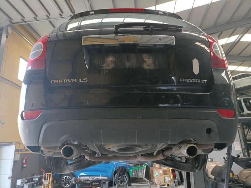Recambio de paragolpes trasero para chevrolet captiva (c100, c140) 2.0 d referencia OEM IAM   
