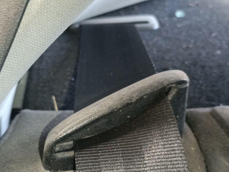 Recambio de cinturon seguridad trasero derecho para toyota avensis sedán (_t27_) 2.2 d-4d (adt271_) referencia OEM IAM   