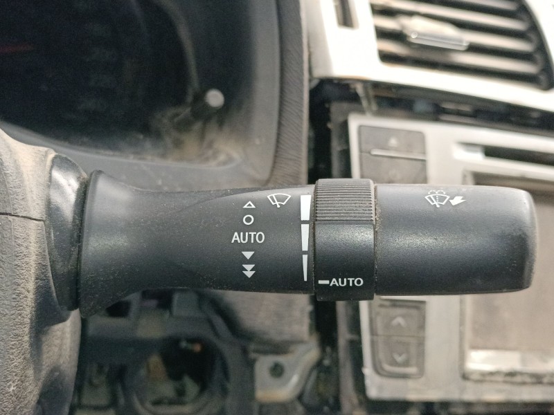 Recambio de mando limpia para toyota avensis sedán (_t27_) 2.2 d-4d (adt271_) referencia OEM IAM   